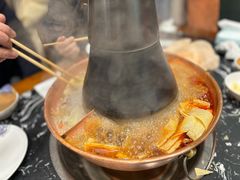 -楼外楼大刀肉传统火锅居(繁荣路店)