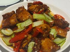 -客家大院·非遗赣南客家菜(郁孤台店)