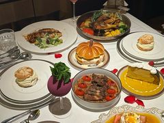 -Mogul Eatery·大亨餐酒馆