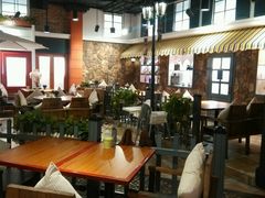 -意国小镇披萨牛排餐厅(万达广场店)