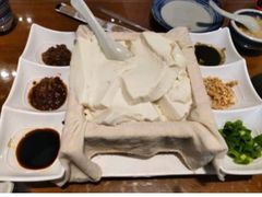 一块豆腐-95号酱骨·一块豆腐(展春园西路店)