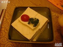 -小天鹅火锅·一线江景洪鼎旗舰店(洪崖洞店)