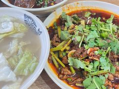 -杨三孃跷脚牛肉(美洲花园店)