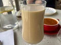 尊赏丝滑奶茶（热）-必胜客(海滨店)