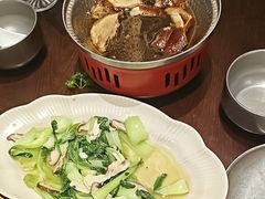 -古都历食南京菜·烤鸭·鸭血粉丝·汤包(南京博物院店)