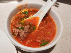 -海底捞火锅鲜切牛肉主题店(长寿路店)