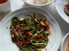 -洈水谣 · 地道荆州松滋菜(菱角湖公园店)