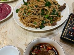 -粤潮牛肉火锅店(江南大道店)