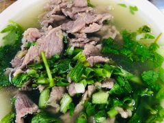 -杨三娘跷脚牛肉(羊子山西路店)