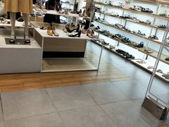 -hotwind热风(喜隆多店)