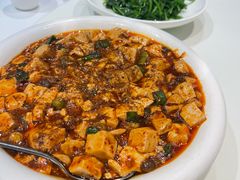 -渝信川菜 · 川味家常菜(财富购物中心店)