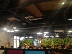 -朋友圈概念餐厅(象山万达广场店)