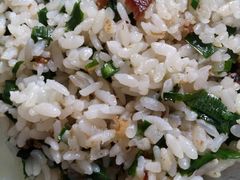 -小芙蓉湘菜馆(易生活购物公园店)