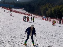 -大别山南武当滑雪场