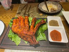-迪拜杭州风味音乐餐厅(杭州首店 湖滨步行街店)