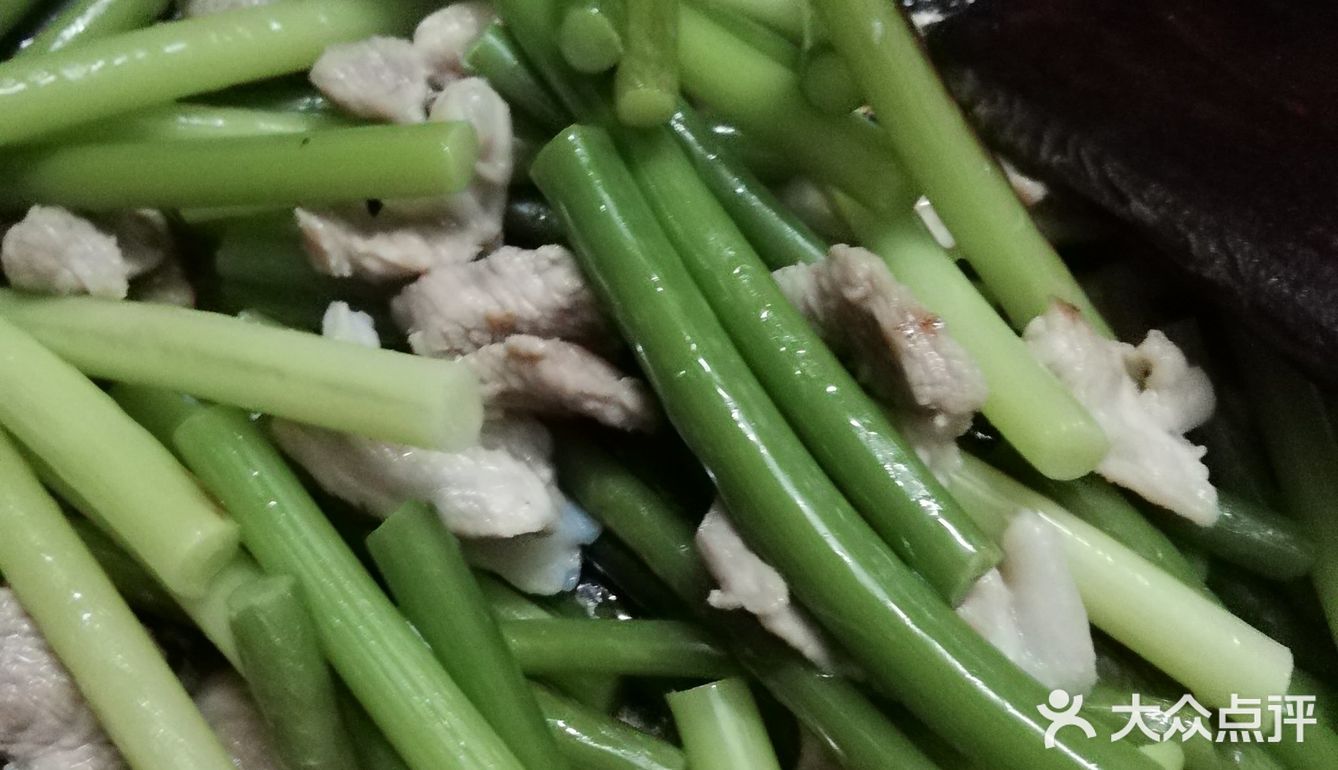 蒜心炒牛肉，入味