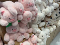 -名创优品(山东青岛华润万象城店)