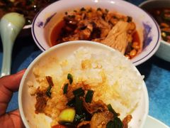 -张氏宽窄巷成都菜(澳德乐店)