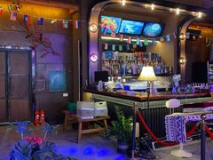 -喜鹊音乐酒馆(西街店)