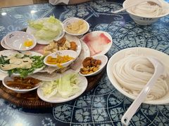 -桥香园云南过桥米线(金马碧鸡店)