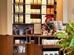 -Peet's 皮爷咖啡(海雅缤纷城店)