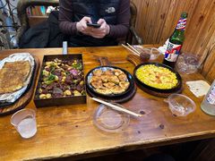 -老东镇啤酒屋海鲜加工·蒸汽海鲜·海鲜烧烤(台东店)