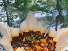 -穹六人间 people 6(岳阳路店)