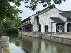 -鲁镇