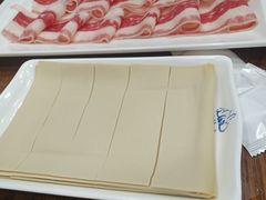 -楼外楼大刀肉传统火锅居(博学路店)
