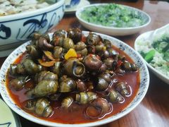 酱爆螺狮-胡子饮食店