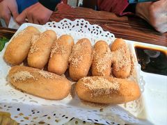 -乡土黄·鲜牛肉火锅·小龙虾(兴业街店)