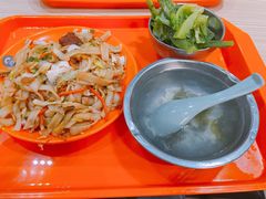炒粉-梅园食堂