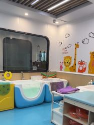 -鱼乐贝贝婴幼儿游泳中心(梅江印象城店)