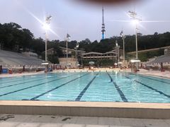 -越秀山游泳场