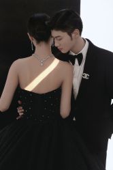 -雨墨婚纱摄影工作室