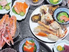 -半岛翡丽海鲜自助餐厅(观风亭店)