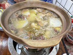 -威邵鸡煲(西华路总店)