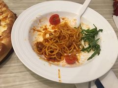 -必胜客(证大大拇指店)