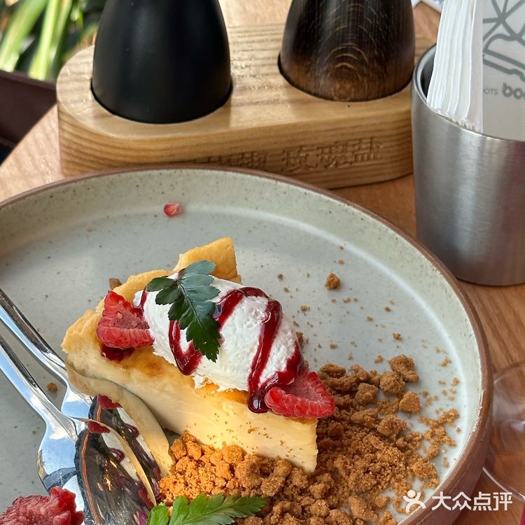 北京|三里屯这家泥靴，一脚踩进美食天堂