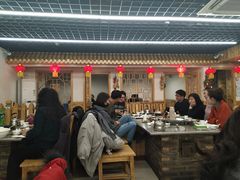 -屯老二农家铁锅炖·行业领军者(梅江店)