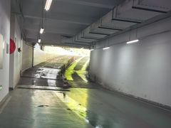 -绿洲中环中心-停车场