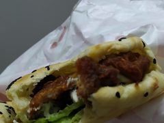-塔斯汀中国汉堡(白云京溪地铁站店)