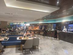 -金马门国际美食百汇(珞喻路店)