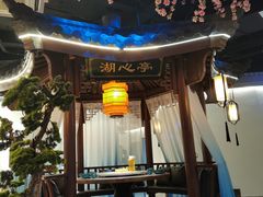 -荷塘秋月·本帮江浙菜(国权路店)