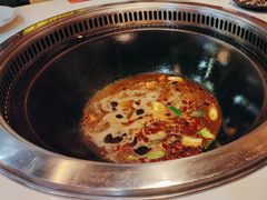 -哈尔滨烧烤·山河村铁锅炖(交大店)