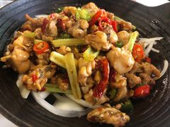 干锅牛蛙-虎虎龙虾大排档(双井店)