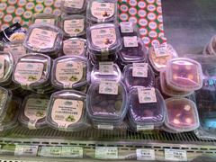 -绿叶子超市(公园大道店)