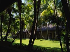 -海南清水湾莱佛士酒店