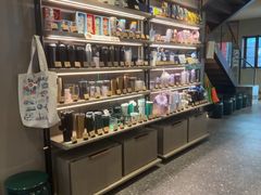 -星巴克臻选(上海今潮8弄店)