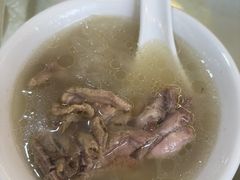 -红旗山庄(圭峰山店)